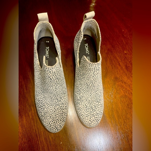 Toms Kallie Boots - Picture 1 of 4